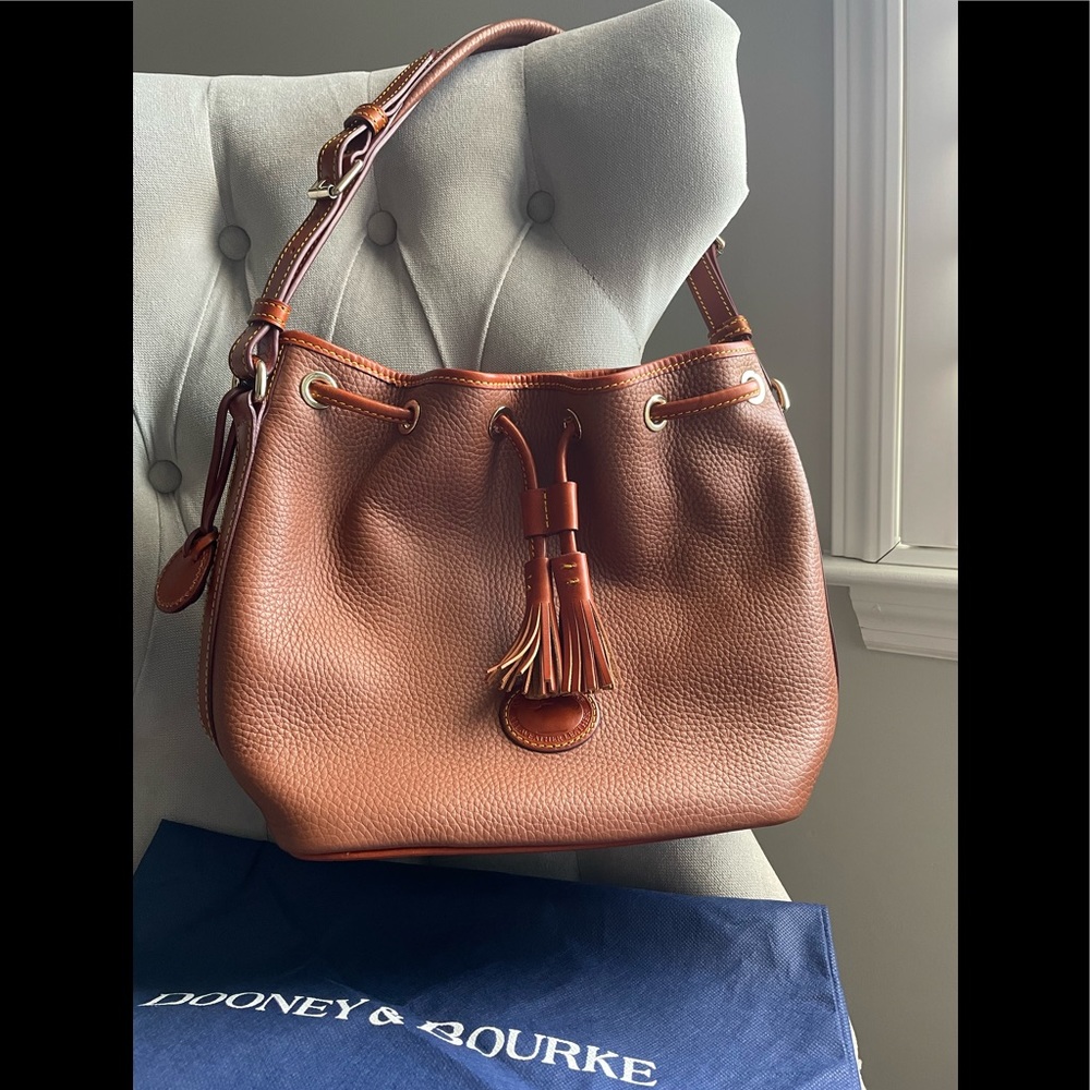 Dooney and Bourke Handbag